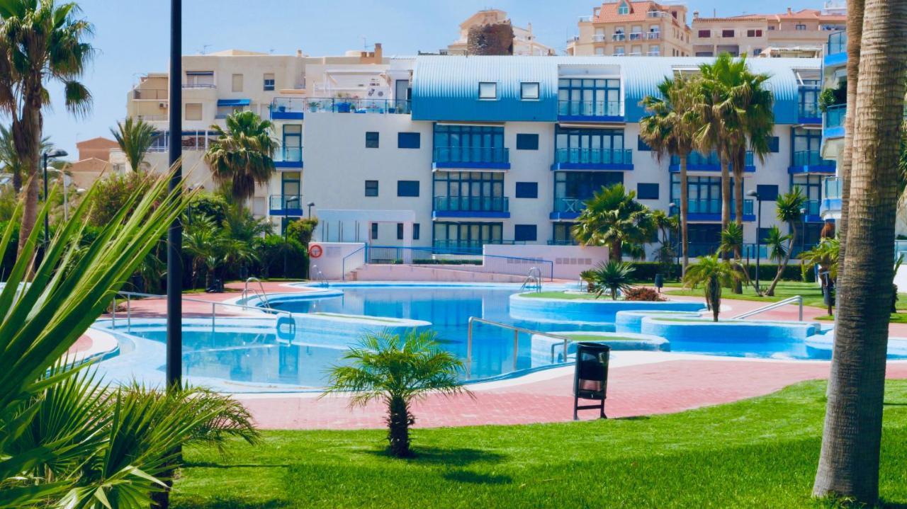Atico Lujo Primera Linea, Terraza, Piscina, Parking 费罗堡 外观 照片