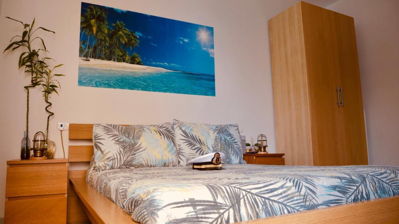 Atico Lujo Primera Linea, Terraza, Piscina, Parking 费罗堡 外观 照片